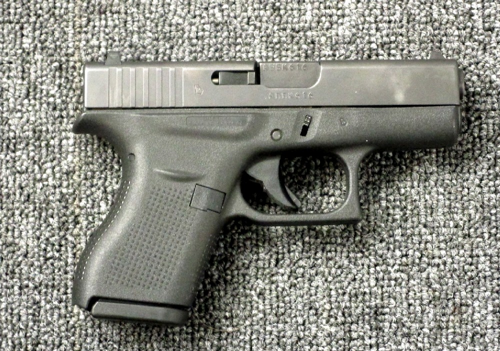 The Glock 42 .380 ACP Is a Truly Unique Pistol