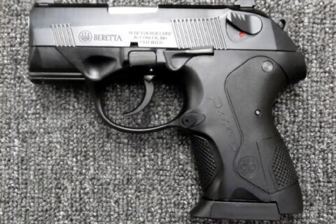 Preowned, Like New, Beretta PX4 Sub-Compact Pistol, .40 S&W, 3.0″ Barrel, 10 Rounds, 2 Magazines, SA/DA, External Safety/Decocker, White-Dot Sights: Only $397!
