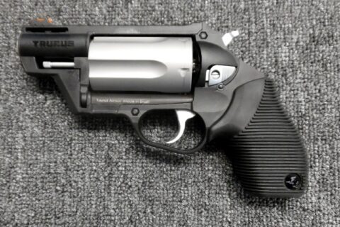 Preowned, Excellent Condition, Taurus Judge Public Defender Medium Frame Revolver, 410 Bore/45LC, 2.5″ Barrel, 2.5″ Chamber, SA/DA, Black Polymer Frame, Rubber Grips, Fiber Optic Front Sight, 5 Rounds: Only $289!