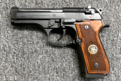 Preowned, Excellent Condition, Beretta 96 Centurion Alloy-Frame Pistol, .40 S&W, 4.2″ Barrel, 12 Rounds, 3 Magazines, SA/DA, Decocker, White-Dot Sights, Wood Grips: Only $429!